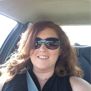 Meet your Posher, Tonya